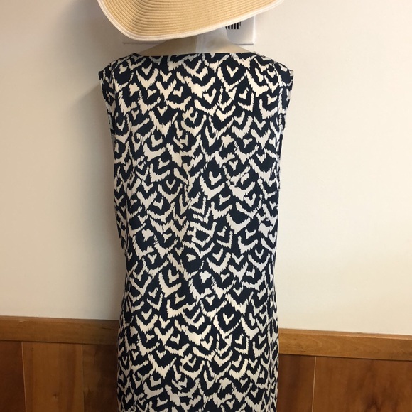 DKNY C sleeveless pull over dress size large side zipper - Picture 4 of 5